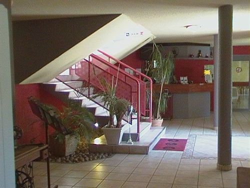 Confortel Avignon Tgv Hotel Екстериор снимка